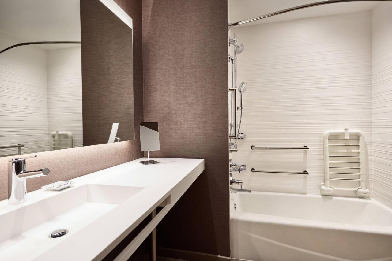 AC Hotel By Marriott Atlanta Perimeter Dunwoody Esterno foto